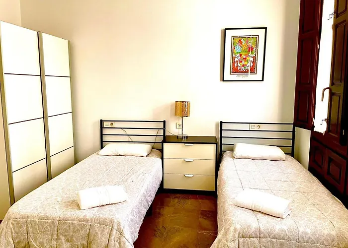 アパルタメントス イリベリス アパート